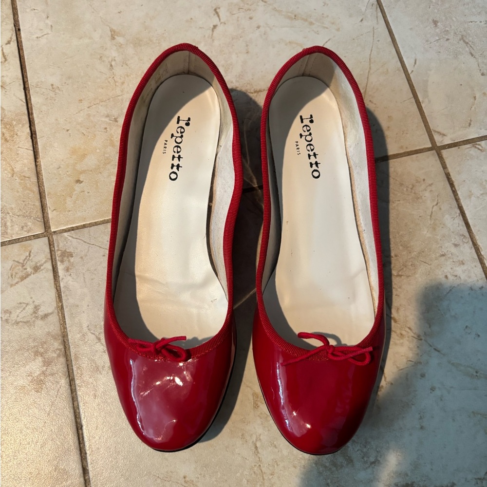 Repetto Glossy Red Flats